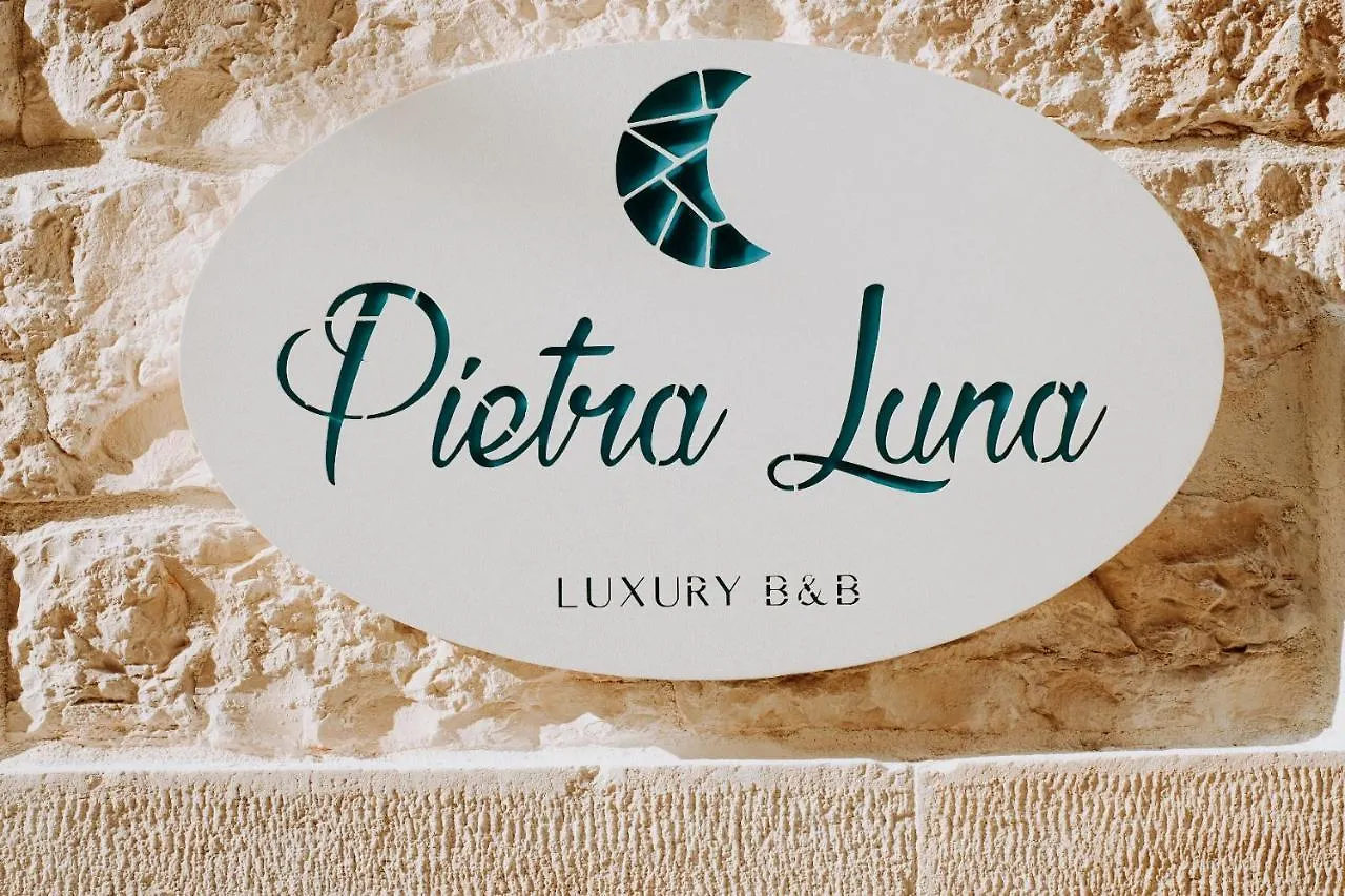 Pietraluna luxury b&b Giovinazzo Italia